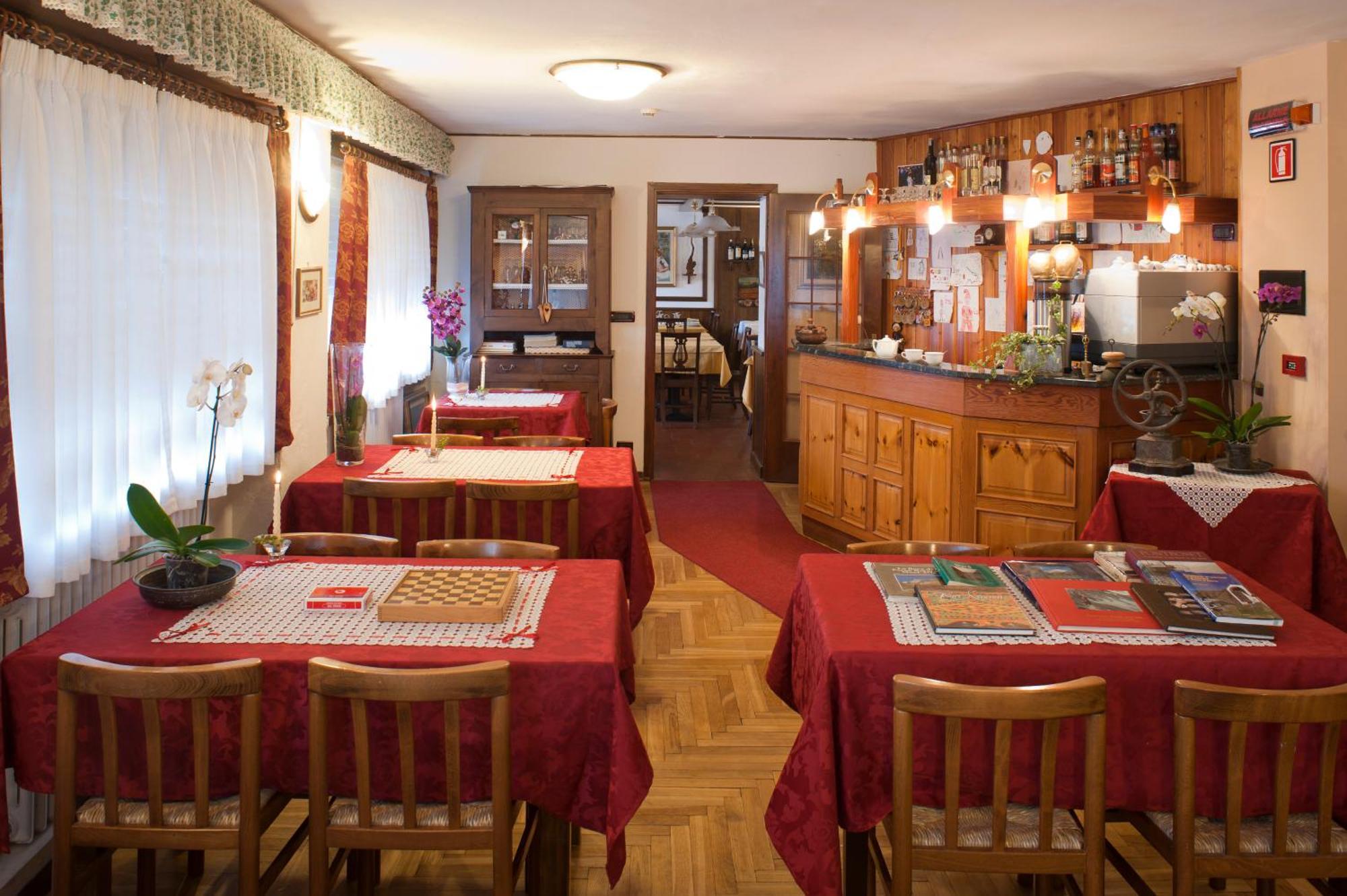 Albergo Castello Da Bonino 캄포르셰르 외부 사진