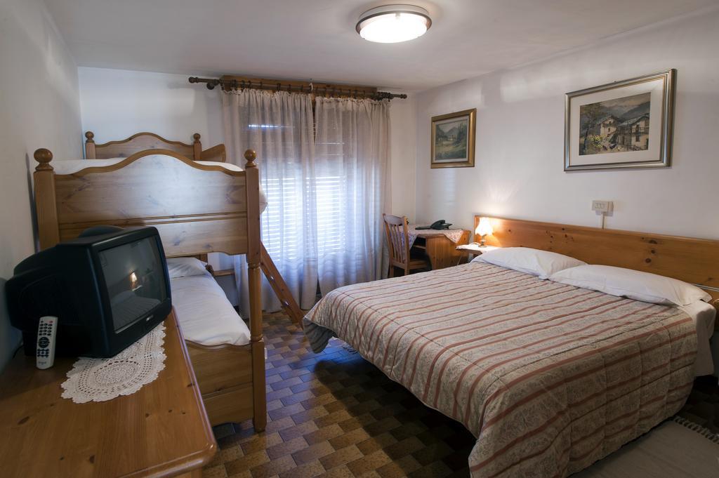 Albergo Castello Da Bonino 캄포르셰르 객실 사진